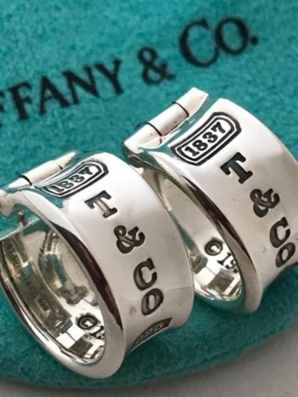 Gorgeous Authentic Sterling Tiffany & Co 1837 wide hoop earrings EUC